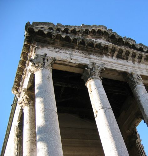 Temple of Augustus - Pula